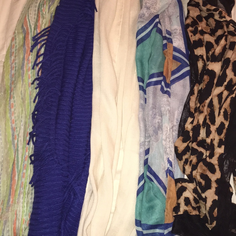 5 scarves bundle deal